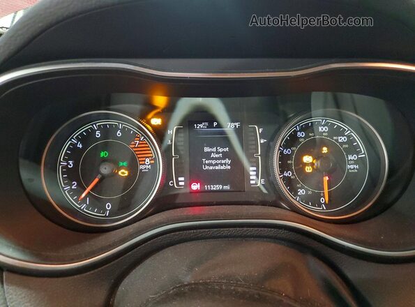 1C4PJMLX4KD442156 2019 JEEP CHEROKEE Red Instrument cluster view