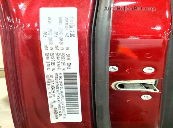 1C4PJMLX4KD442156 2019 JEEP CHEROKEE Red 360 interior view