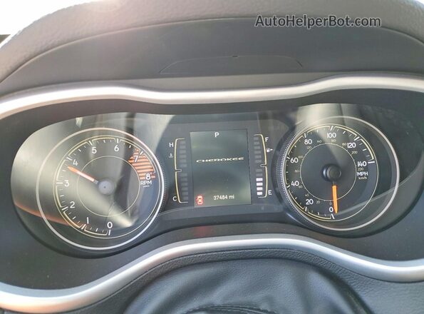 1C4PJMLX7JD517155 2018 JEEP CHEROKEE Gray ხელსაწყოთა პანელის ხედი