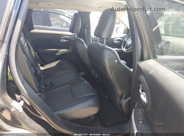 1C4PJMLX8JD602442 2018 JEEP CHEROKEE Black Widok naklejki z numerem VIN