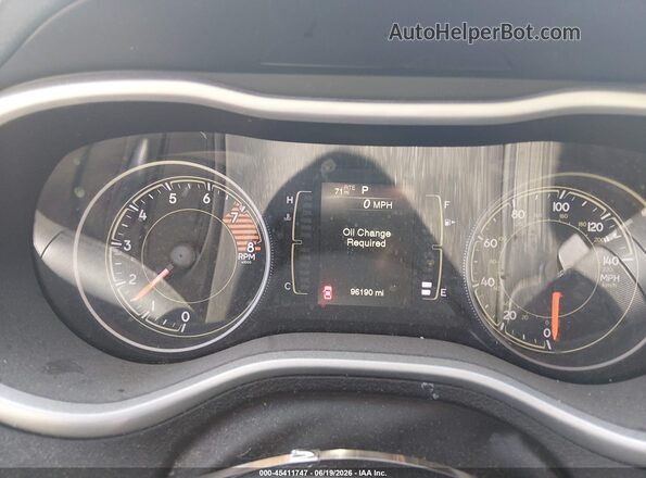 1C4PJMLX8JD602442 2018 JEEP CHEROKEE Black Widok tylnych siedzeń