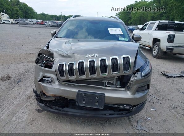 1C4PJMLX8JD613098 2018 JEEP CHEROKEE Gray Widok z przodu