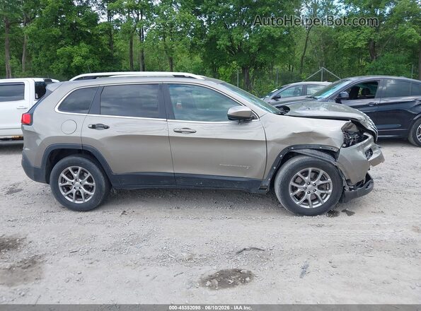 1C4PJMLX8JD613098 2018 JEEP CHEROKEE Gray Widok wnętrza z tyłu