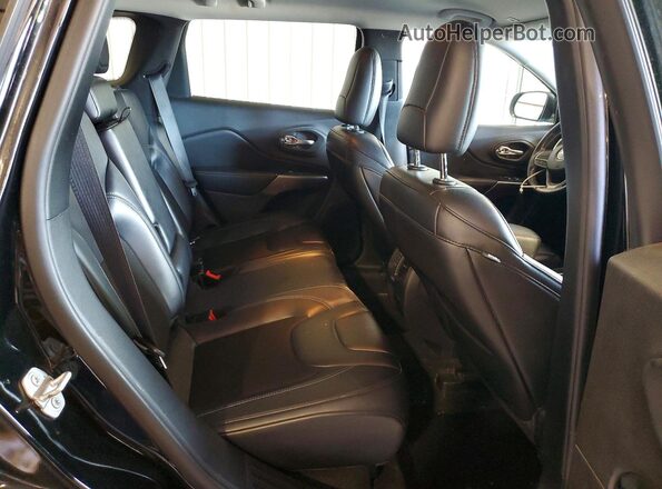 1C4PJMLX8KD473345 2019 JEEP CHEROKEE Black უკანა სალონის ხედი