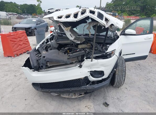 1C4PJMLXXLD593732 2020 JEEP CHEROKEE White Դիմացի տեսք