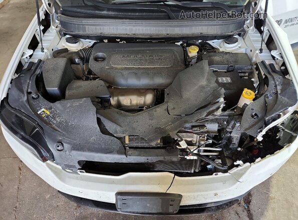 1C4PJMMB7PD106429 2023 JEEP CHEROKEE White Շարժիչի բաժամունքի տեսք