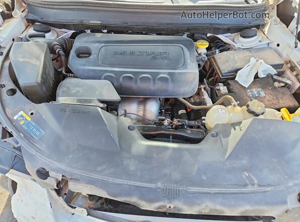 1C4PJMMB8PD103068 2023 JEEP CHEROKEE White 