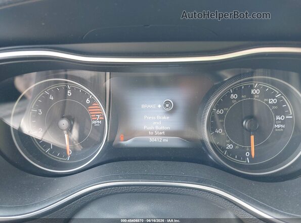 1C4PJMMB9PD107985 2023 JEEP CHEROKEE Black Հետևի նստատեղերի տեսք