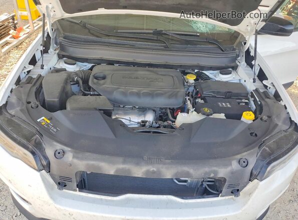 1C4PJMMBXPD108501 2023 JEEP CHEROKEE White ძრავის განყოფილების ხედი