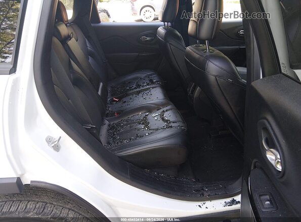 1C4PJMMBXPD111513 2023 JEEP CHEROKEE Белый Вид наклейки с VIN-кодом