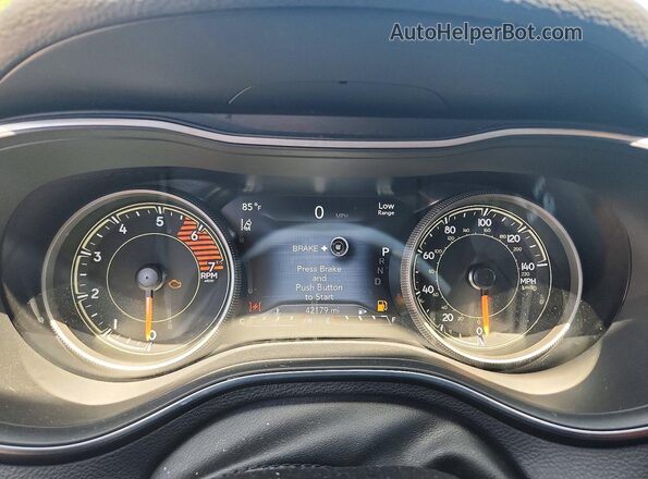 1C4PJMMN1ND511158 2022 JEEP CHEROKEE Белый Вид щитка приборов