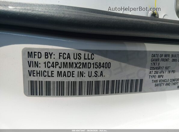 1C4PJMMX2MD158400 2021 JEEP CHEROKEE White Vista del compartimento del motor