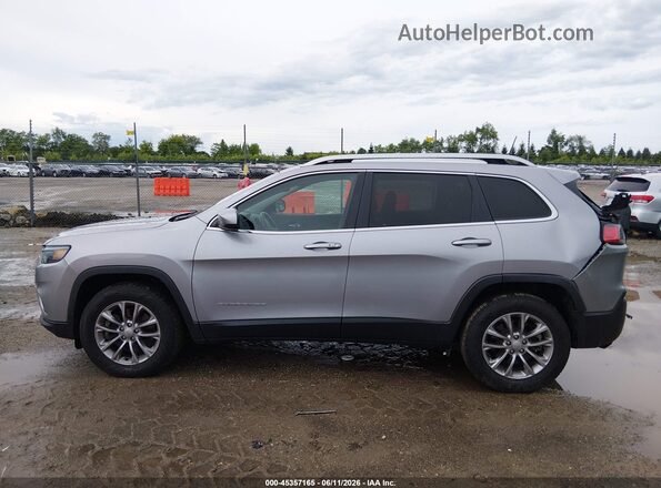 1C4PJMMX5MD160156 2021 JEEP CHEROKEE Silver Vista interior de 360 grados