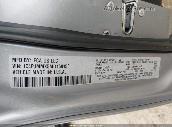 1C4PJMMX5MD160156 2021 JEEP CHEROKEE Silver Vista del compartimento del motor
