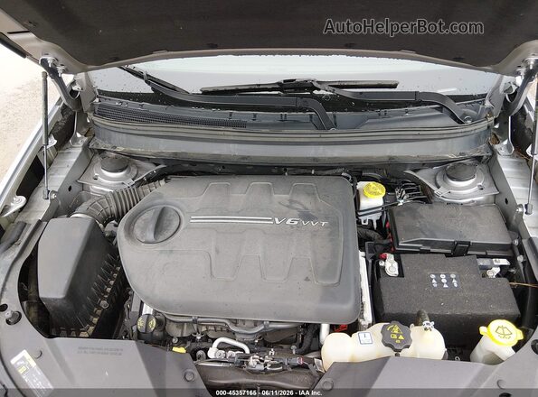 1C4PJMMX5MD160156 2021 JEEP CHEROKEE Silver Vista trasera