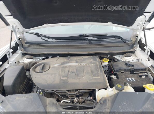 1C4PJMMX6MD142023 2021 JEEP CHEROKEE Белый Вид сзади
