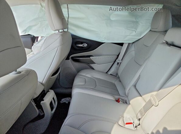 1C4PJMMX6MD162188 2021 JEEP CHEROKEE White Rear interior view