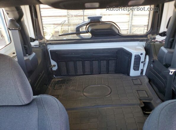 1C4PJXAN9SW654610 2025 JEEP WRANGLER White Rear seats view