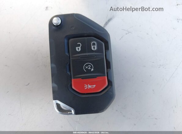 1C4PJXDG3SW659962 2025 JEEP WRANGLER Gray Widok deski rozdzielczej