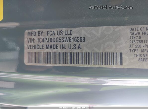 1C4PJXDG5SW616269 2025 JEEP WRANGLER Gray Շարժիչի բաժամունքի տեսք