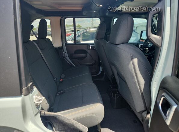1C4PJXDG8RW247224 2024 JEEP WRANGLER Blue Vista de los asientos traseros