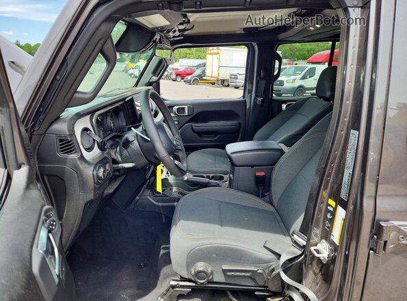 1C4PJXDN2SW598750 2025 JEEP WRANGLER Угольный Вид салона спереди