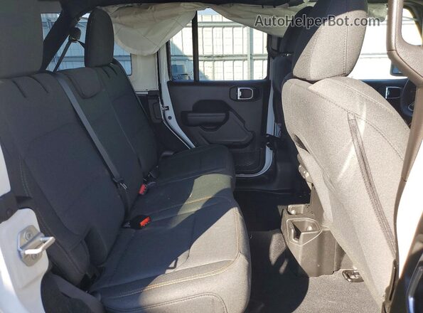 1C4PJXDN7SW637865 2025 JEEP WRANGLER White Հետևի նստատեղերի տեսք