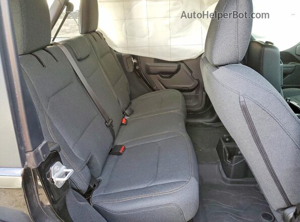 1C4PJXDN8SW654545 2025 JEEP WRANGLER Черный Вид задней части салона