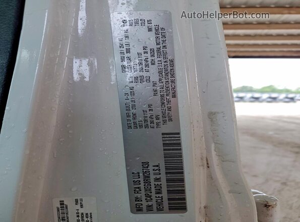 1C4PJXEG8RW267438 2024 JEEP WRANGLER White Панорамний вид салону 360°