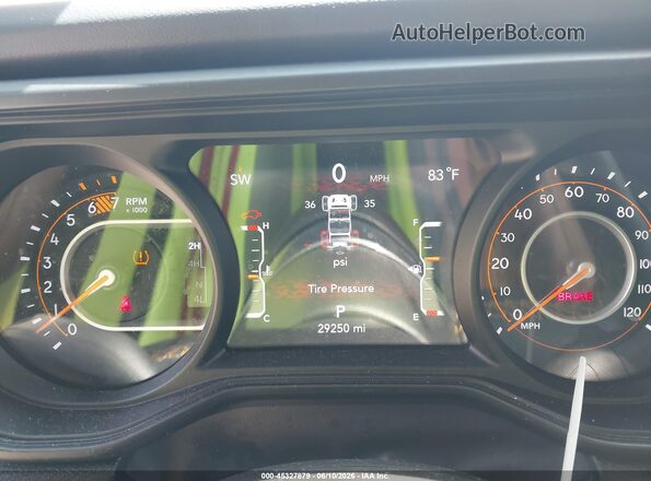 1C4PJXEG9RW326657 2024 JEEP WRANGLER Gray Widok tylnych siedzeń