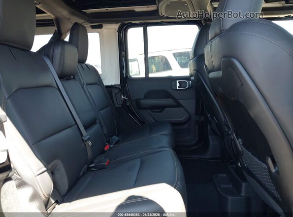 1C4PJXEN3SW656721 2025 JEEP WRANGLER Black VIN კოდის სტიკერის ხედი