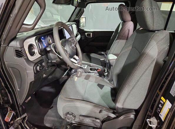 1C4PJXEN5TW235083 2026 JEEP WRANGLER Black 