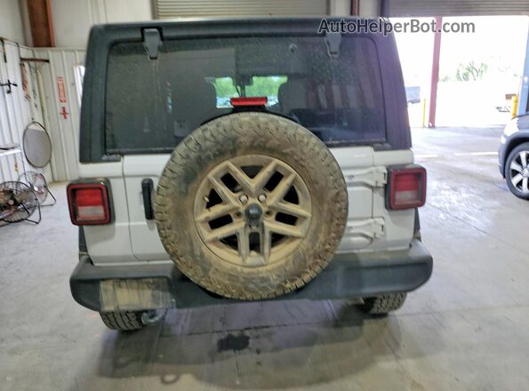 1C4PJXKN7RW214944 2024 JEEP WRANGLER White Rear view