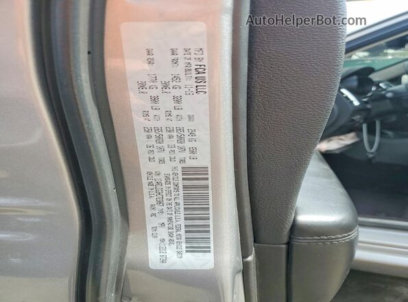 1C4RDJDG3HC723067 2017 DODGE DURANGO Серый Вид наклейки с VIN-кодом