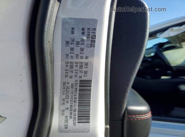 1C4RDJDG4JC102233 2018 DODGE DURANGO White Widok naklejki z numerem VIN