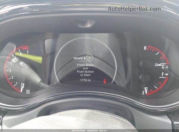1C4RDJDG5TC205244 2026 DODGE DURANGO White უკანა სავარძლების ხედი
