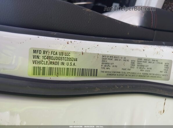 1C4RDJDG5TC205244 2026 DODGE DURANGO White ძრავის განყოფილების ხედი