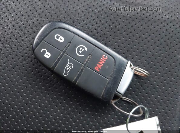 1C4RJEAG0KC819718 2019 JEEP GRAND CHEROKEE Black Widok deski rozdzielczej