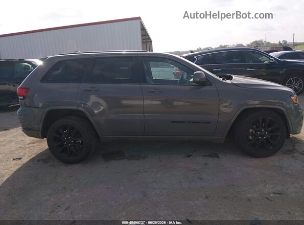 1C4RJEAG0LC295794 2020 JEEP GRAND CHEROKEE Gray Вид щитка приладів
