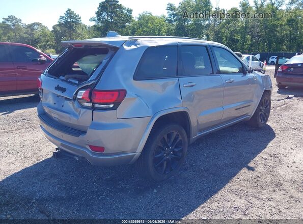 1C4RJEAG0LC355671 2020 JEEP GRAND CHEROKEE Серебряный Задняя правая четверть