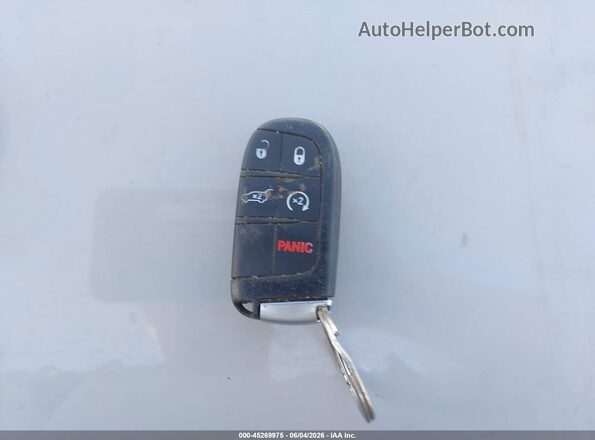 1C4RJEAG0LC355671 2020 JEEP GRAND CHEROKEE Серебряный Вид панели приборов