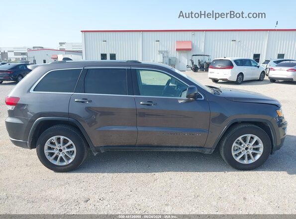 1C4RJEAG2MC797823 2021 JEEP GRAND CHEROKEE Gray Vista interior trasera