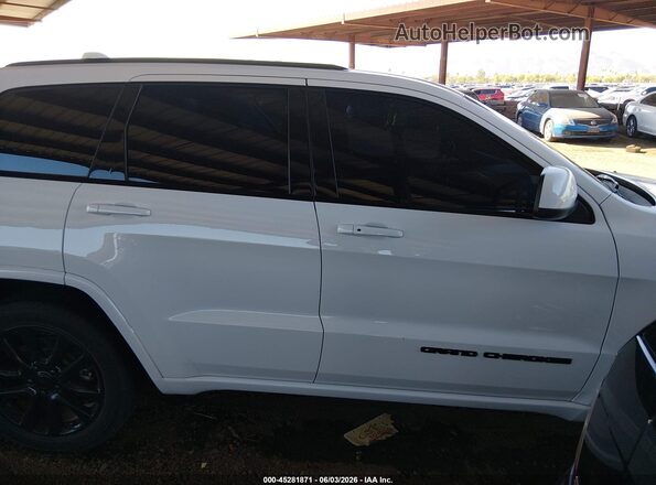 1C4RJEAG3JC460587 2018 JEEP GRAND CHEROKEE White Սալոնի հետևի տեսք