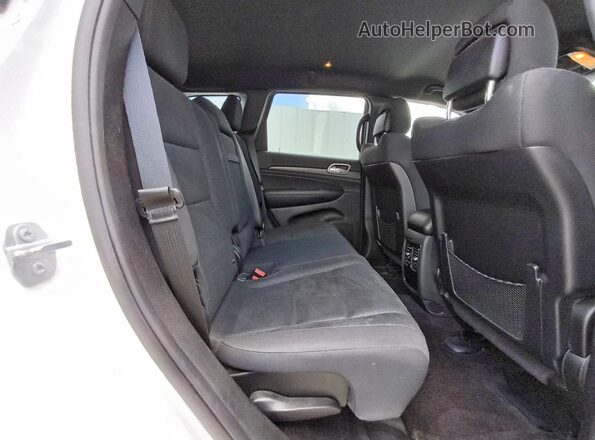 1C4RJEAG6GC306786 2016 JEEP GRAND White Widok wnętrza z tyłu