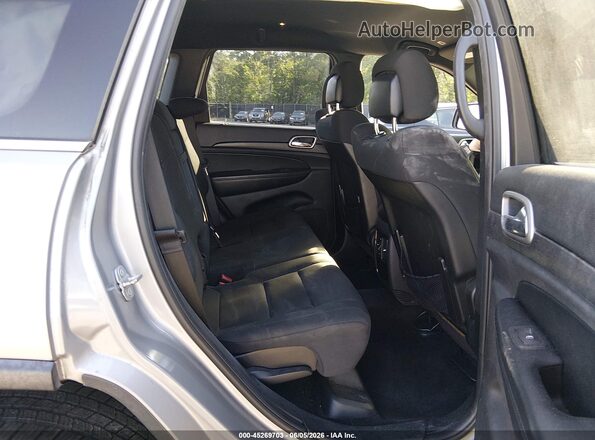 1C4RJEAG6JC246810 2018 JEEP GRAND CHEROKEE Серебряный Вид наклейки с VIN-кодом
