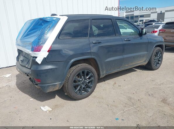 1C4RJEAG6JC323188 2018 JEEP GRAND CHEROKEE Blue Rear right