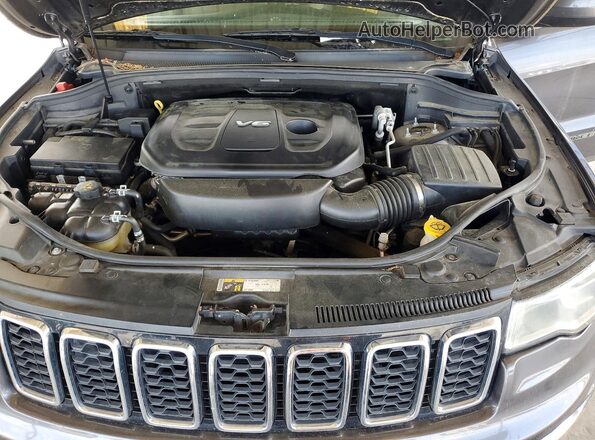 1C4RJEAG7HC816775 2017 JEEP GRAND Gray Rear interior view