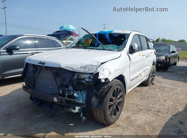 1C4RJEAG7JC344616 2018 JEEP GRAND CHEROKEE Белый Передняя левая четверть