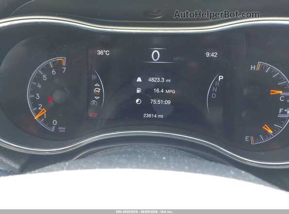 1C4RJEAG7JC380421 2018 JEEP GRAND CHEROKEE Black უკანა სავარძლების ხედი