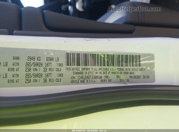 1C4RJEAG7JC404104 2018 JEEP GRAND CHEROKEE White Widok komory silnika